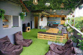 Kokos Hostel Padang City